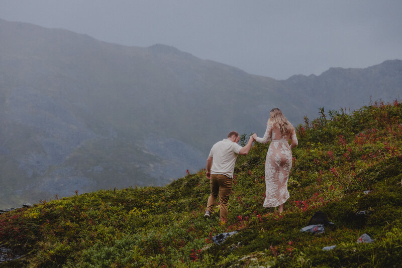 Alaska-Hatcher-Pass-Waterfall-Engagement-T&E_41