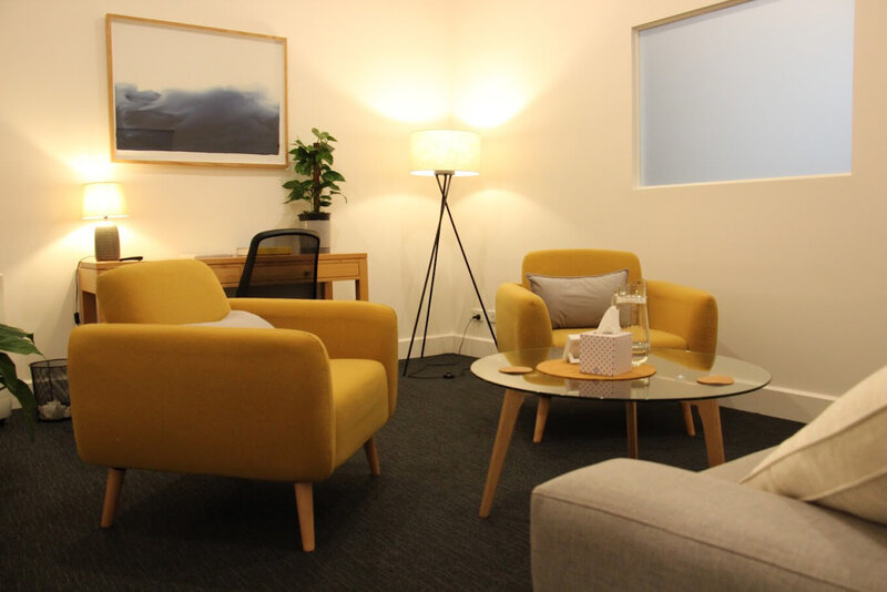Warm and Inviting Consulting Suite in Carlton – representing comfortable, safe and nurturing relationship support and couples counselling with Freedom Couple Counselling in Melbourne.