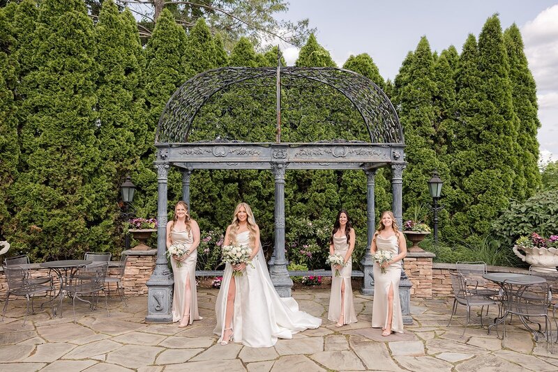 Gardens at Park Savoy Estate Idalia Photography  Kaitlyn and Ryan