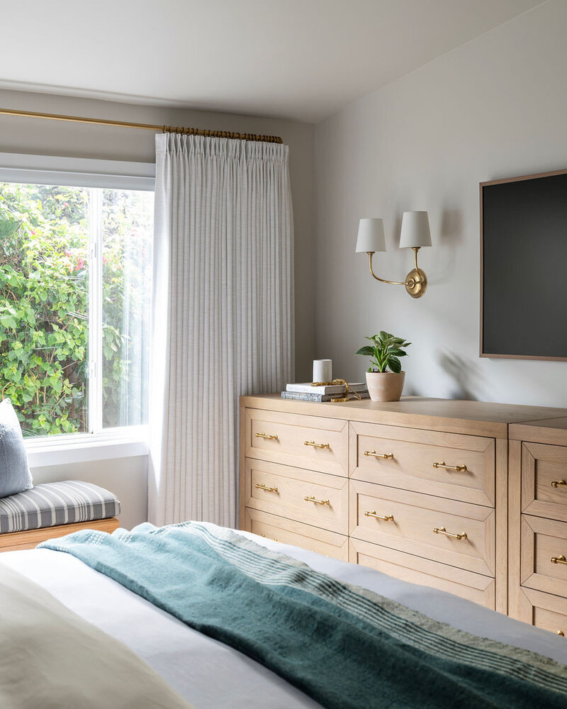 Dwell+Oak-Transitional-Interior-Design-Westchester-New-York-Lupin022