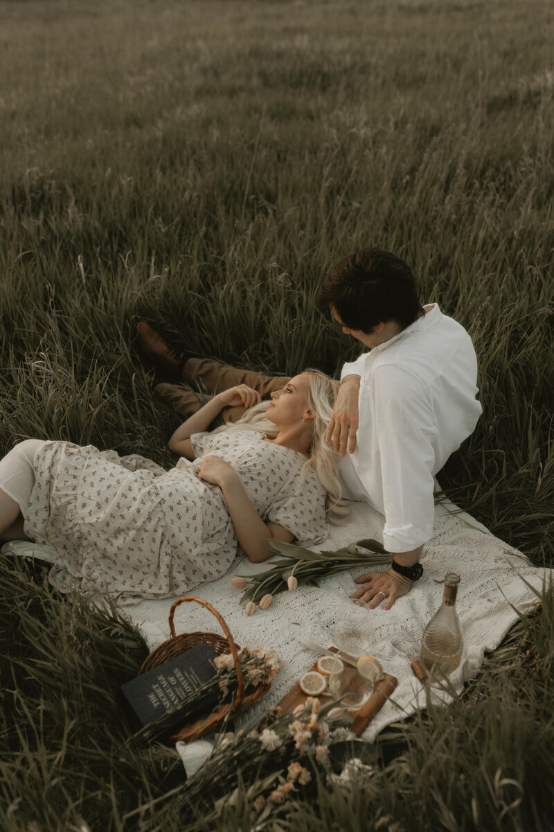 kansascityspringengagementsession-12