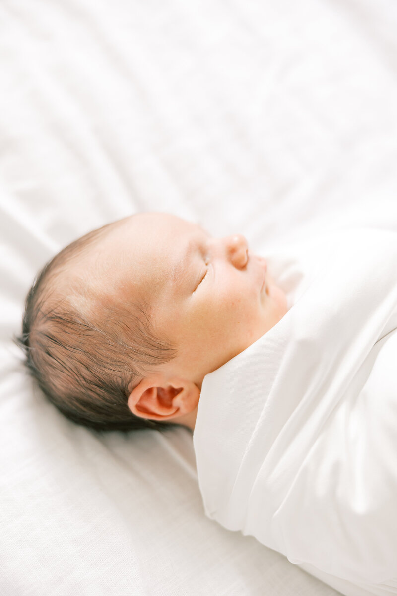 philadelphia in home newborn photosession-55
