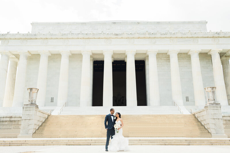 Lincoln Memorial DC wedding photogrpaher