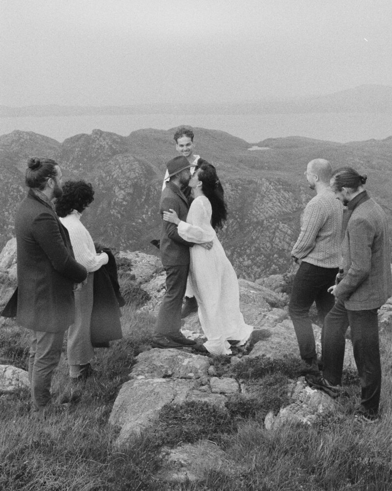 Eilean-shona-wedding-35mm-film-Alexa-Alex-Briars-Atlas-4340