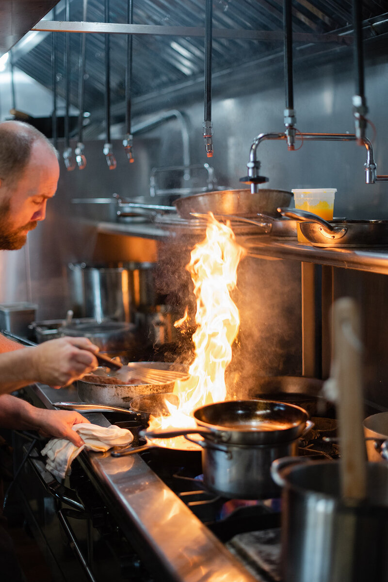 creative-direction-garnish-catering-cincinnati-food-prep-meals-team-members-caterers-ohio-prepping (106)
