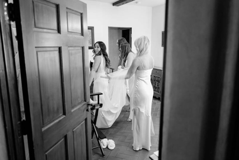 LucasRossi-Hummingbird-Nest-Ranch-Wedding-JJ-200