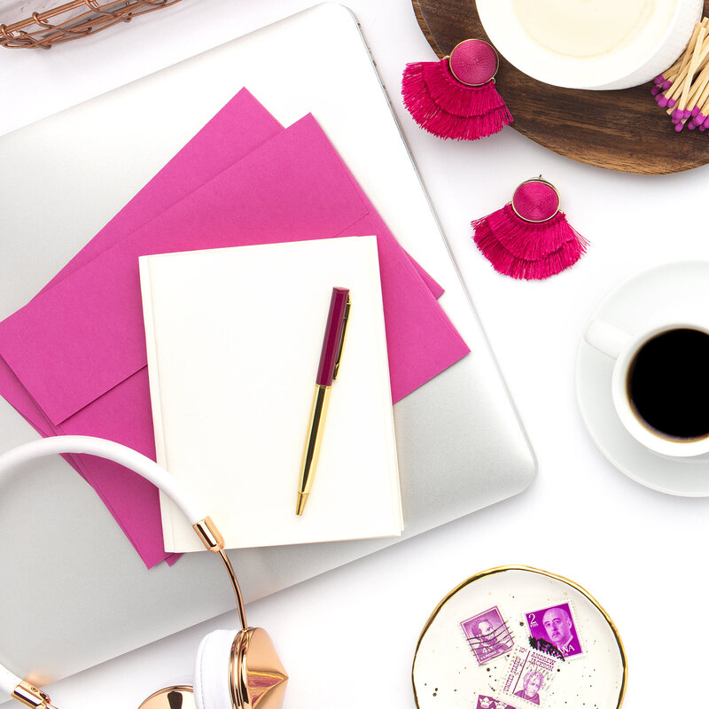 Dark_Pink_Desktop_Social_Squares_Styled_Stock027