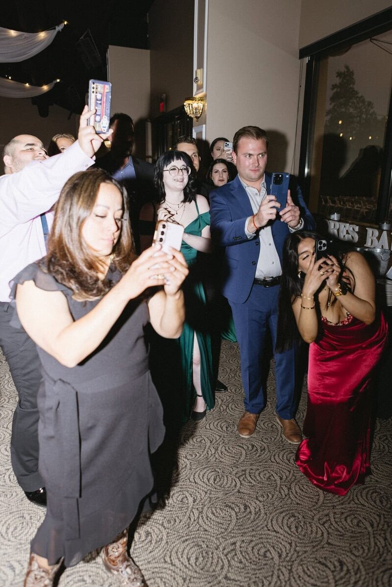 classic-and-documentary-style-wedding-photography-255