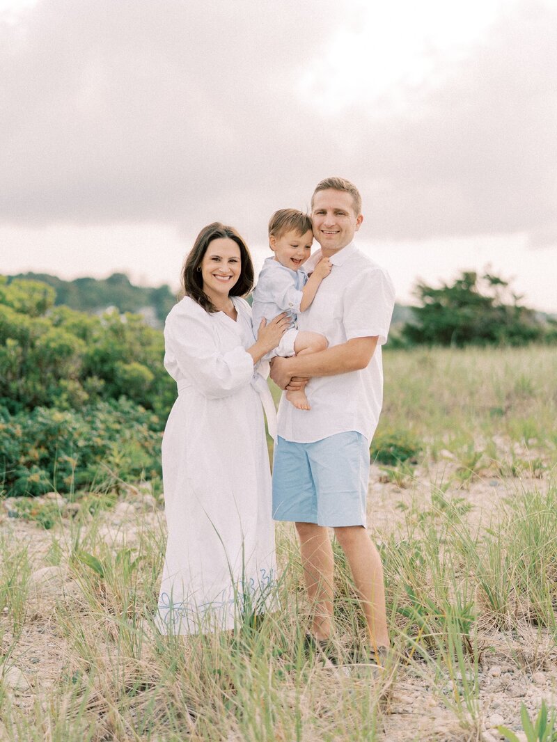 Witman family beach maternity session in Massachusetts