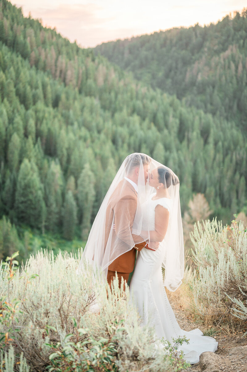 Ella & Kormic Bridals (263 of 300)