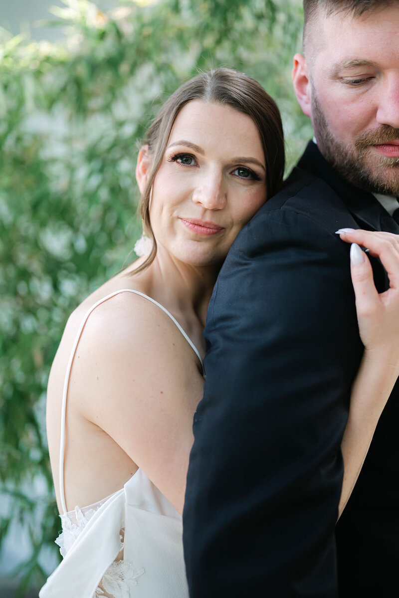 What to look for in a destination wedding photographer