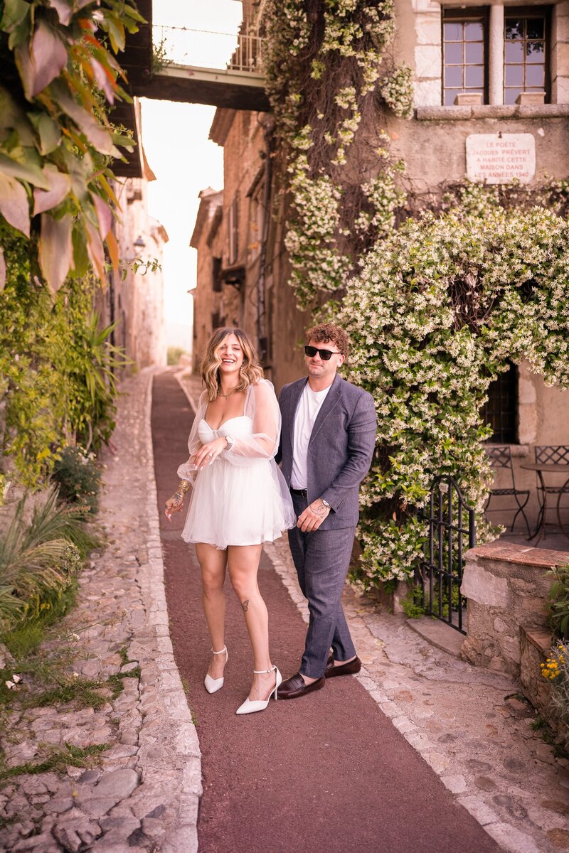 vence_couple_photoshoot_engagement_photographer