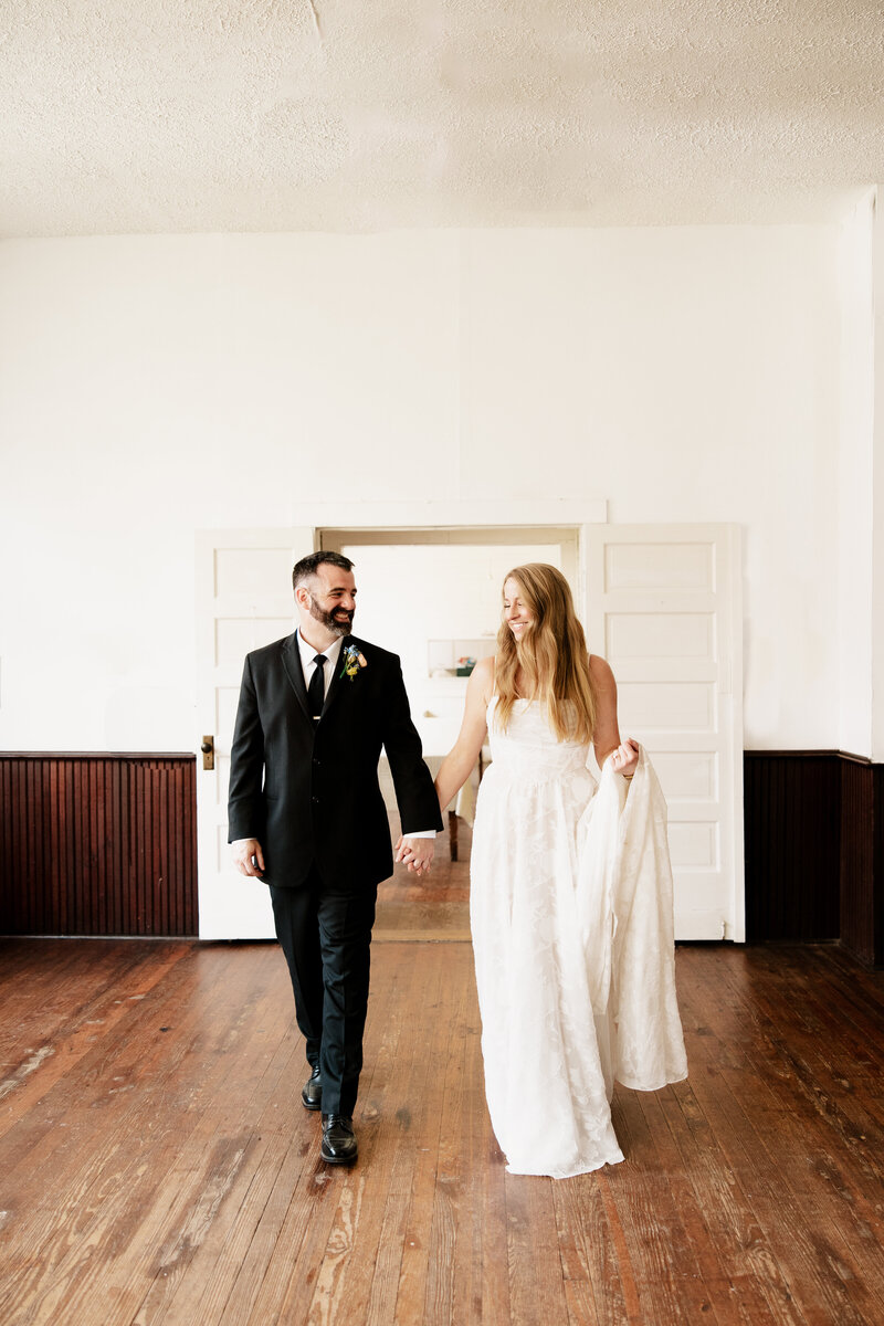 Virginia-Waynesboro-Harrisonburg-Mt-Crawford-Wedding-Engagement-Proposal-Photographer-Staunton-Harrisonburg-Lexington-Timeless-Best-Professional-Mountain