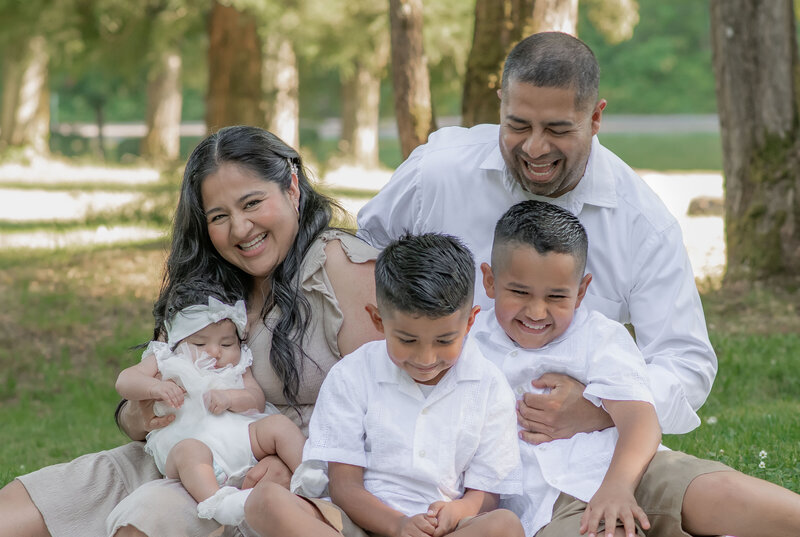 Family Photography at Lacamas Park in Camas, Washington
