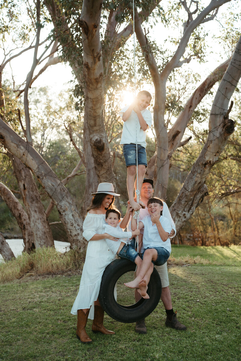 for-love-and-light-perth-family-photographer-93