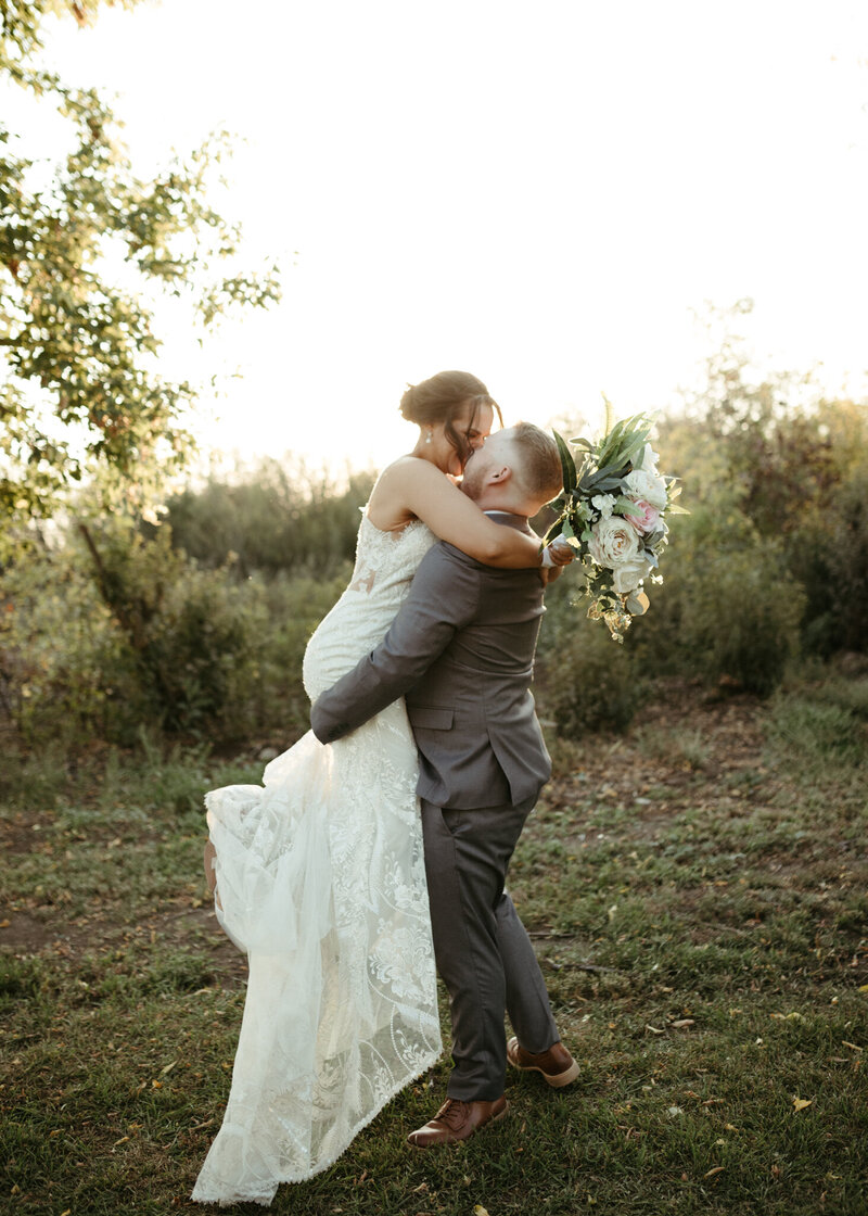 Kyra_Carter_Wedding_AgarsCorner_Saskatoon_KaylaCassidyPhoto-27