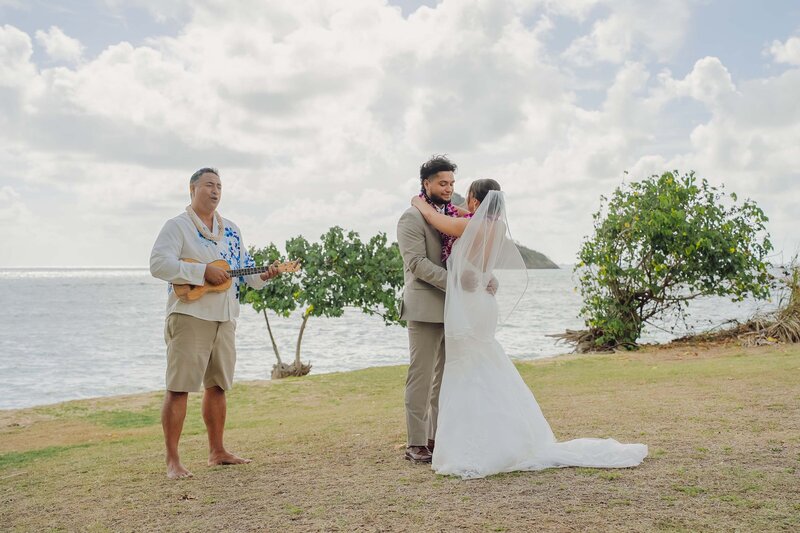 Hawaii Wedding Music and Hula_4