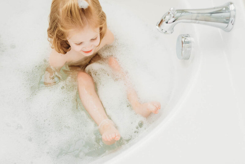 Charlotte-Family-Bath-Time-Alexandria-VA
