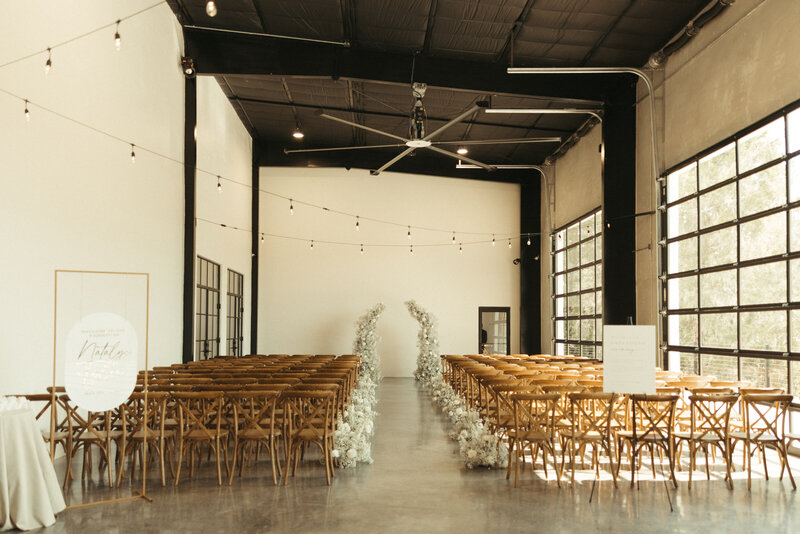 Indoor and Outdoor Wedding Venue in Bushnell Florida