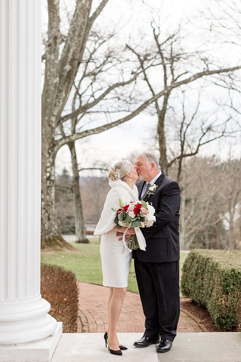 Wheeling-WV-Oglebay-Elopement-Photographer_0007