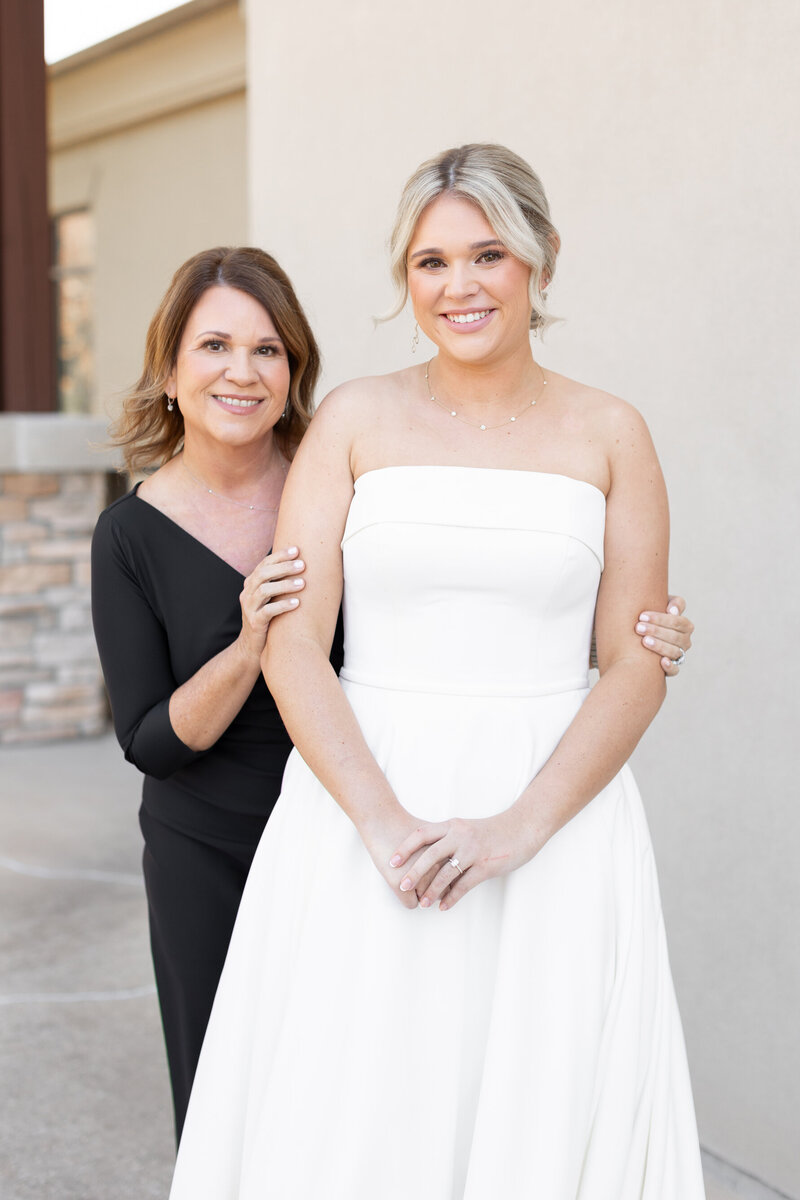 Winter Wedding at The Woodlands Country Club -19