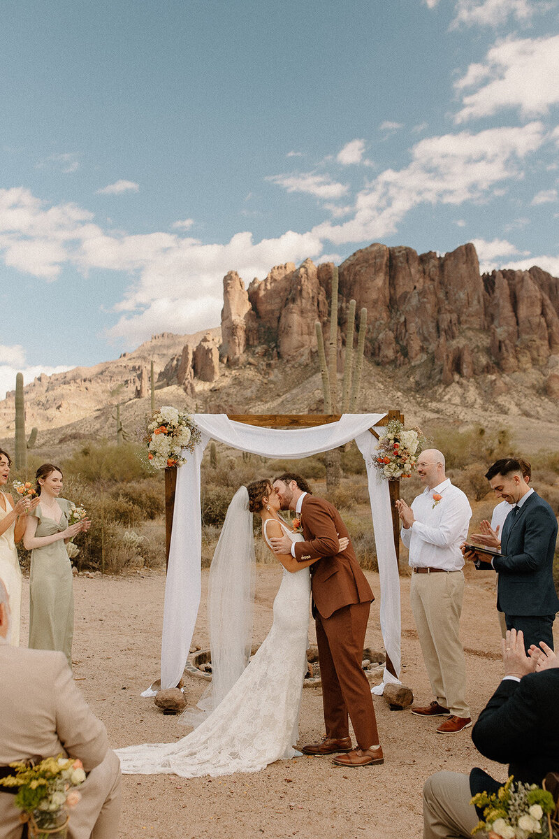 emalie-joshua-wedding-preview-sacredstoryco-78_websize