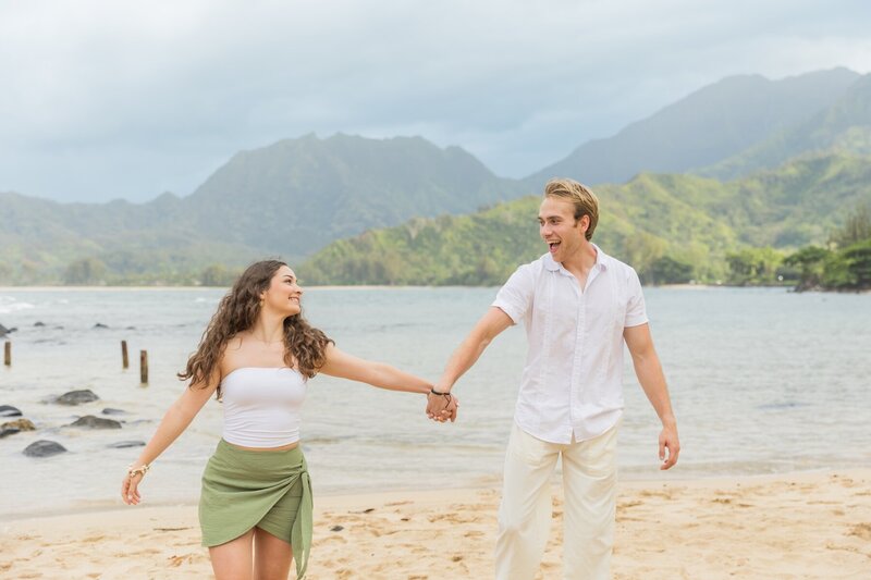 Kauai Couples Photographer for engagements