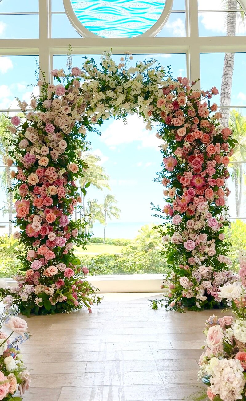 Oval Ceremony Arch Hawaii Wedding Rental