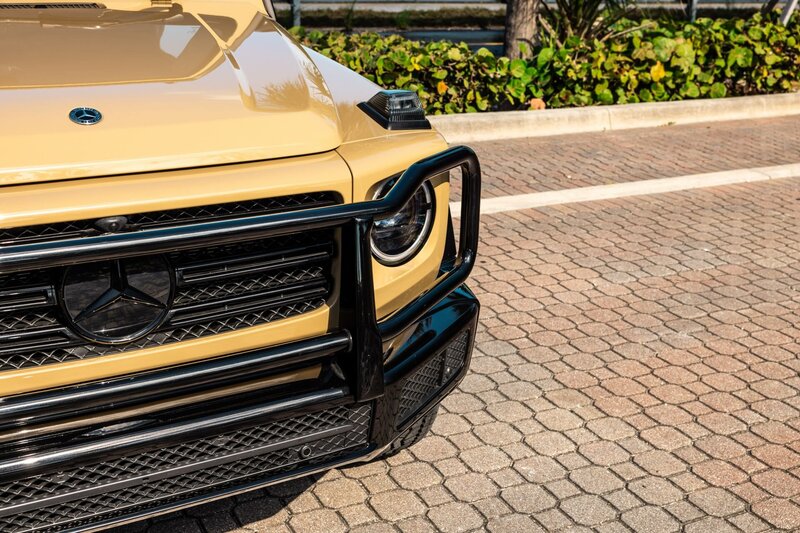 mercedes-g550-desert-sand-professional-edition-for-rent-in-miami-003