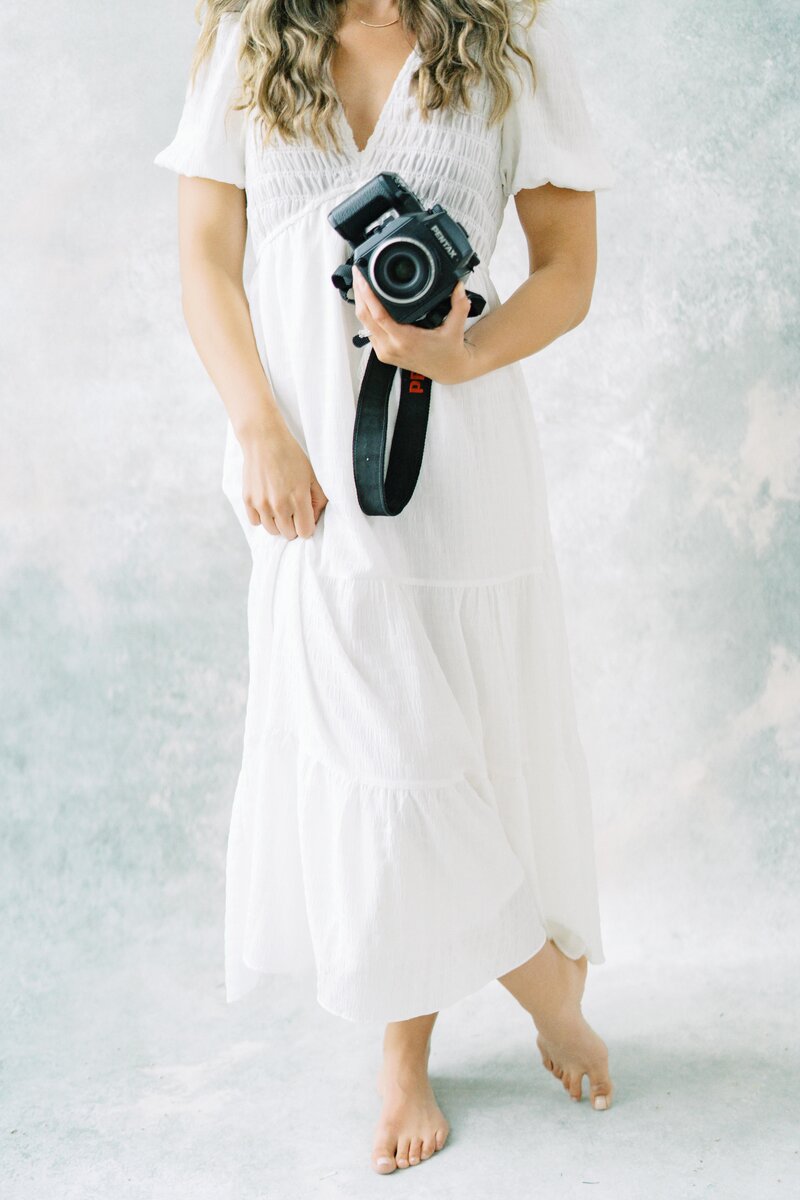 Headshot of Kayla Mari Photography, a Dallas Portrait Photographer