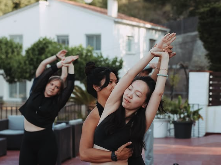yoga retreat film