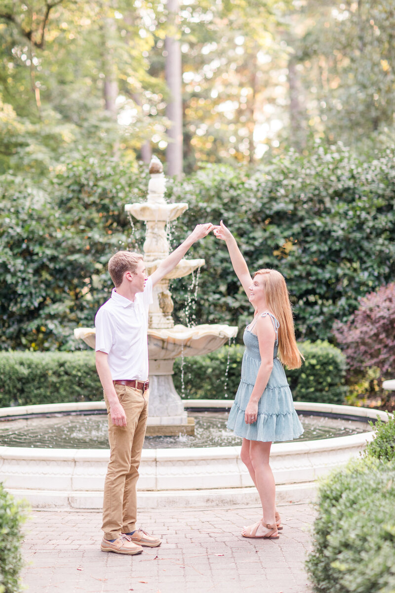 Jennifer B Photography-Weymouth Gardens-Southern Pines-Jackson and Hannah-Engagement-2020-0089
