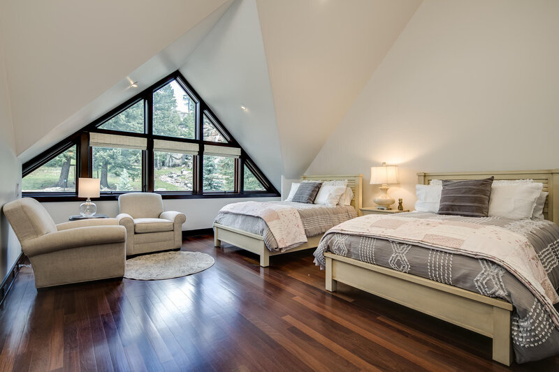 6917 Timbers Drive-064-038-Bedroom Three Suite-MLS_Size