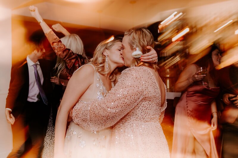 Queer Long Island Wedding by Kara McCurdy Photography-14