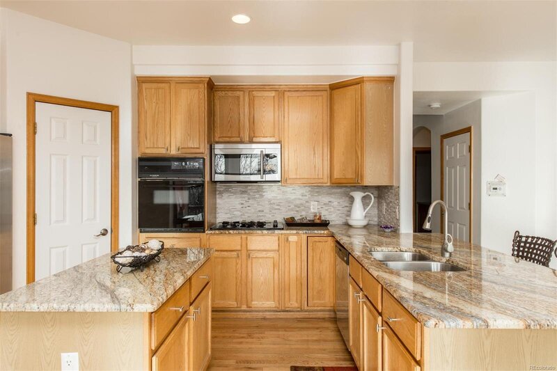 2739 Coors Ct kitchen