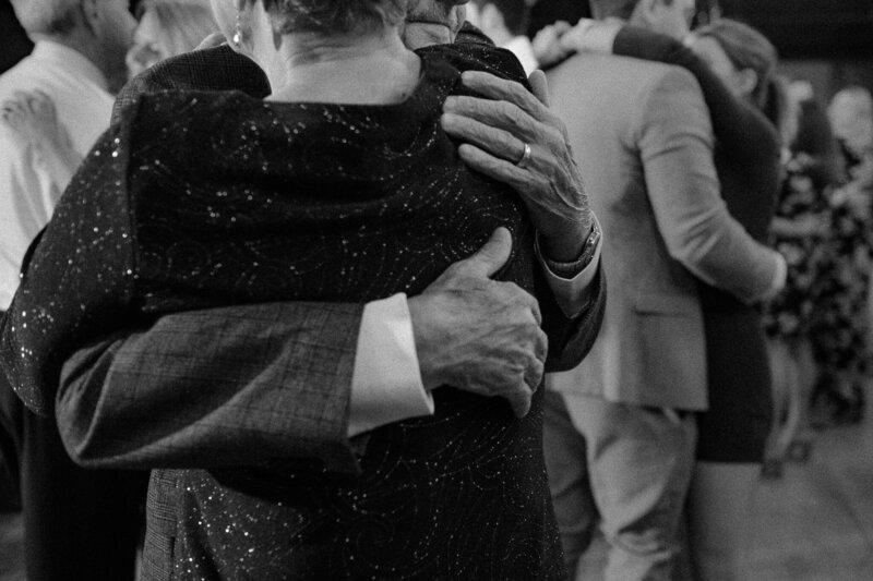 fall lafayette square park wedding-56