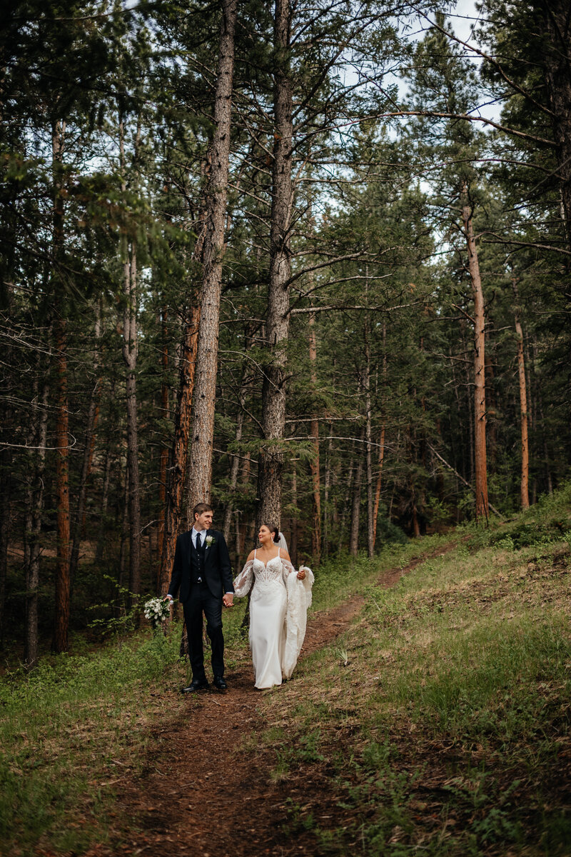 Bride and Groom in Estes Park Colorado