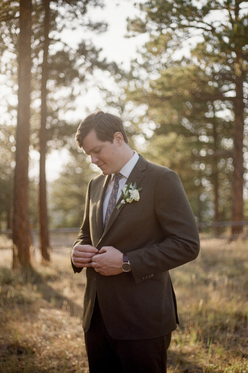 haley-and-max-intimate-elopement-on-flagstaff-mountain-in-boulder-colorado-on-35mm-film-27