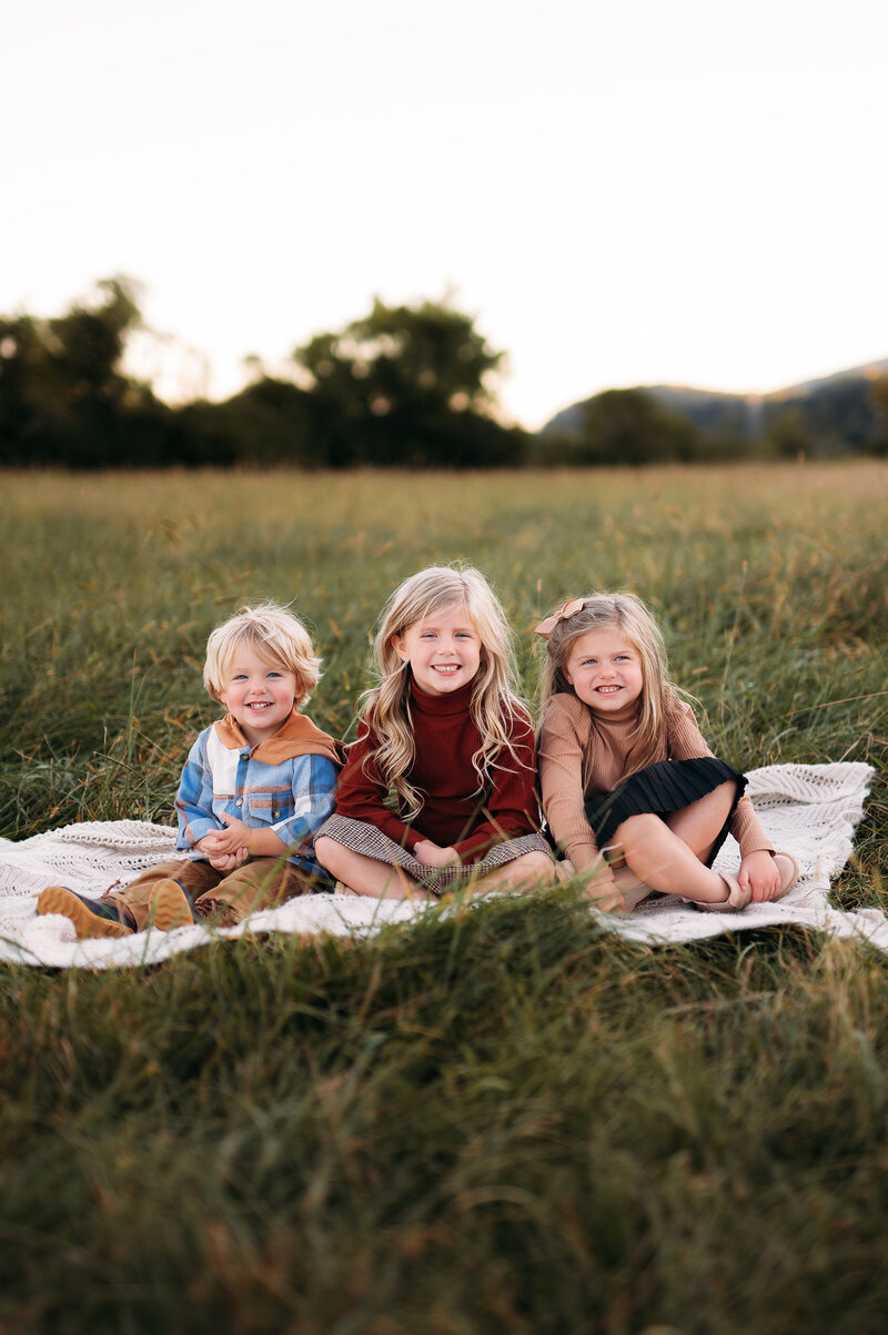 kids portrait during fall family session in chattanooga