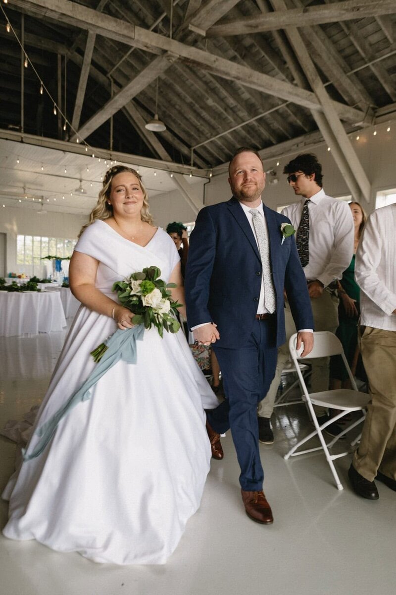 classic-and-documentary-style-wedding-photography-297