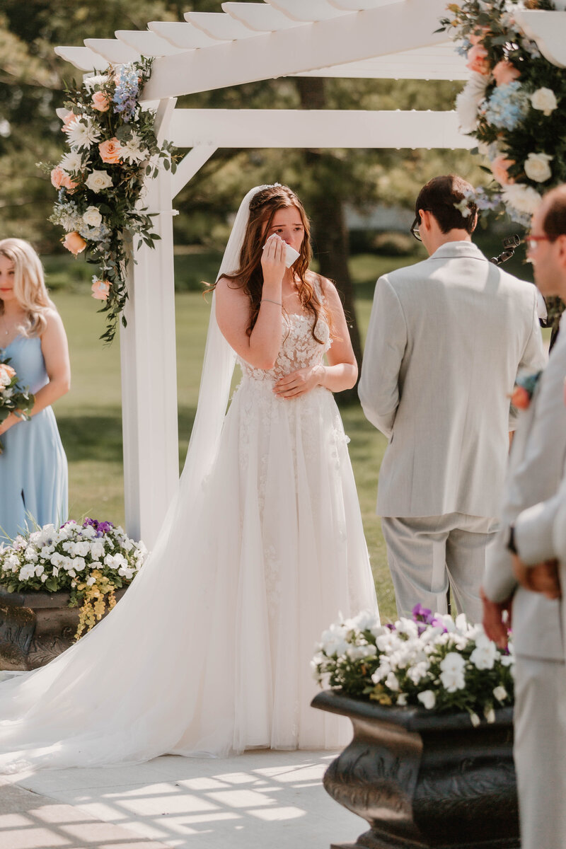 27-Makayla and Phillip - Wedding - Ann Arbor Michigan Photographer - Waldenwoods Howell