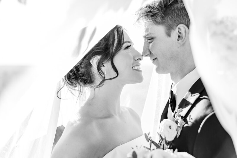 Olivia + Christain _ Ivy_s Favorites-145