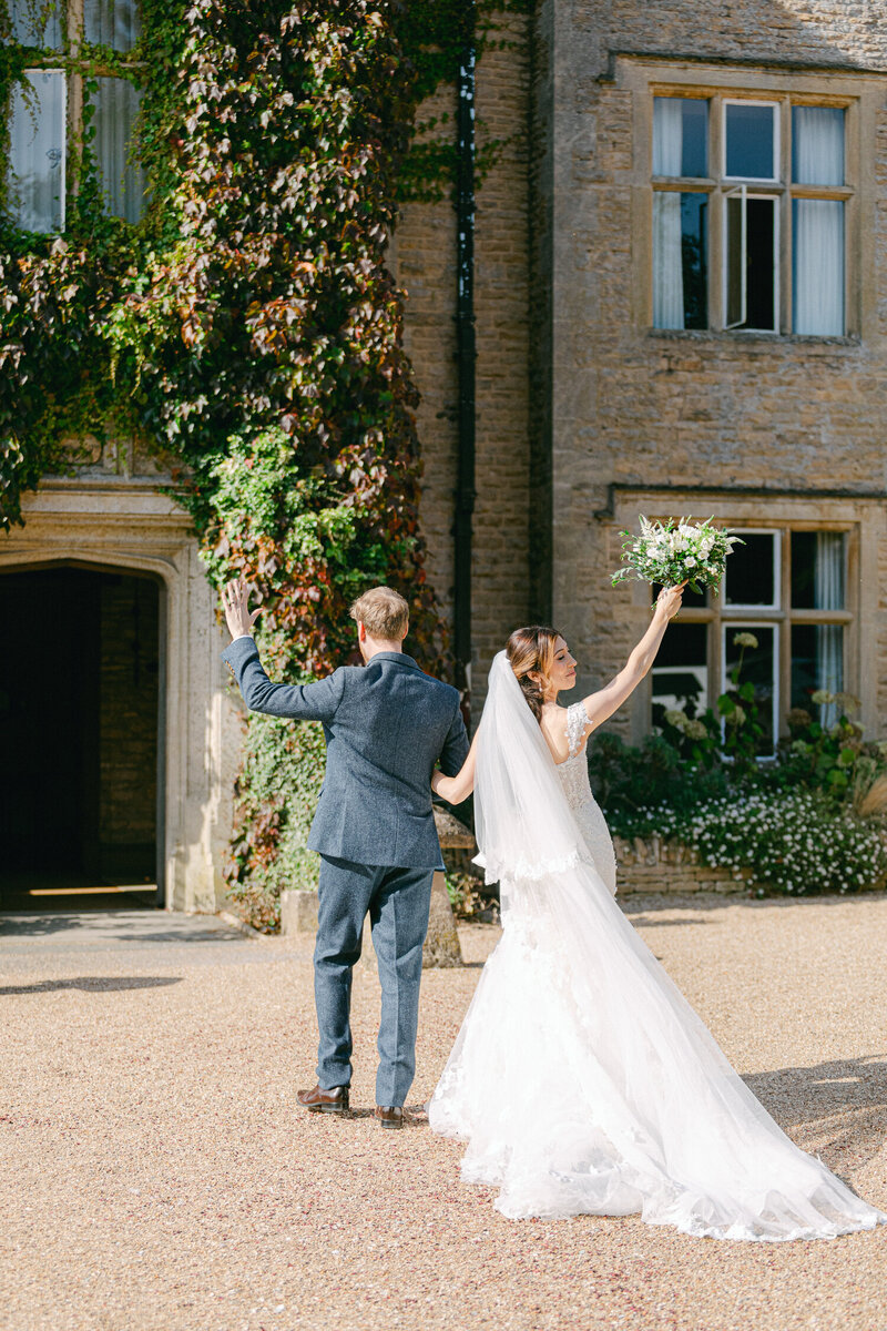 Hyde-House-Wedding-Photographer-Cotswolds-30