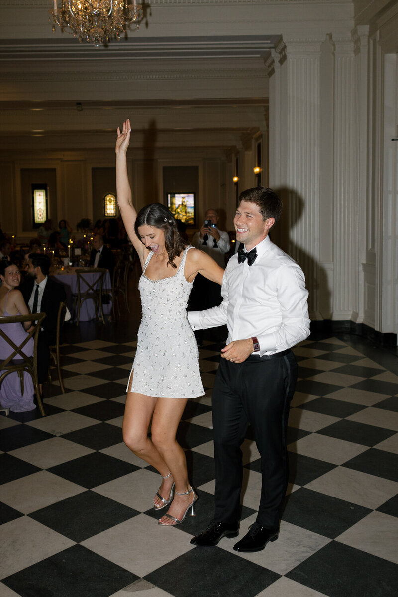 Chicago History Museum Wedding Photographer-193