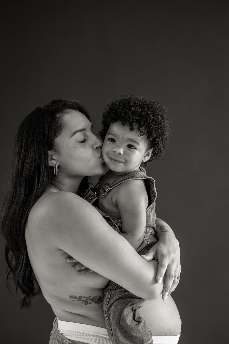 claire loughrey photography maternity 3jpg