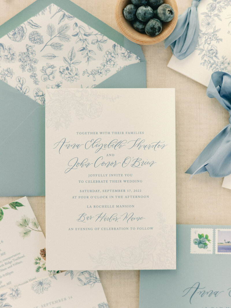 1 blueandwhiteweddinginvitation