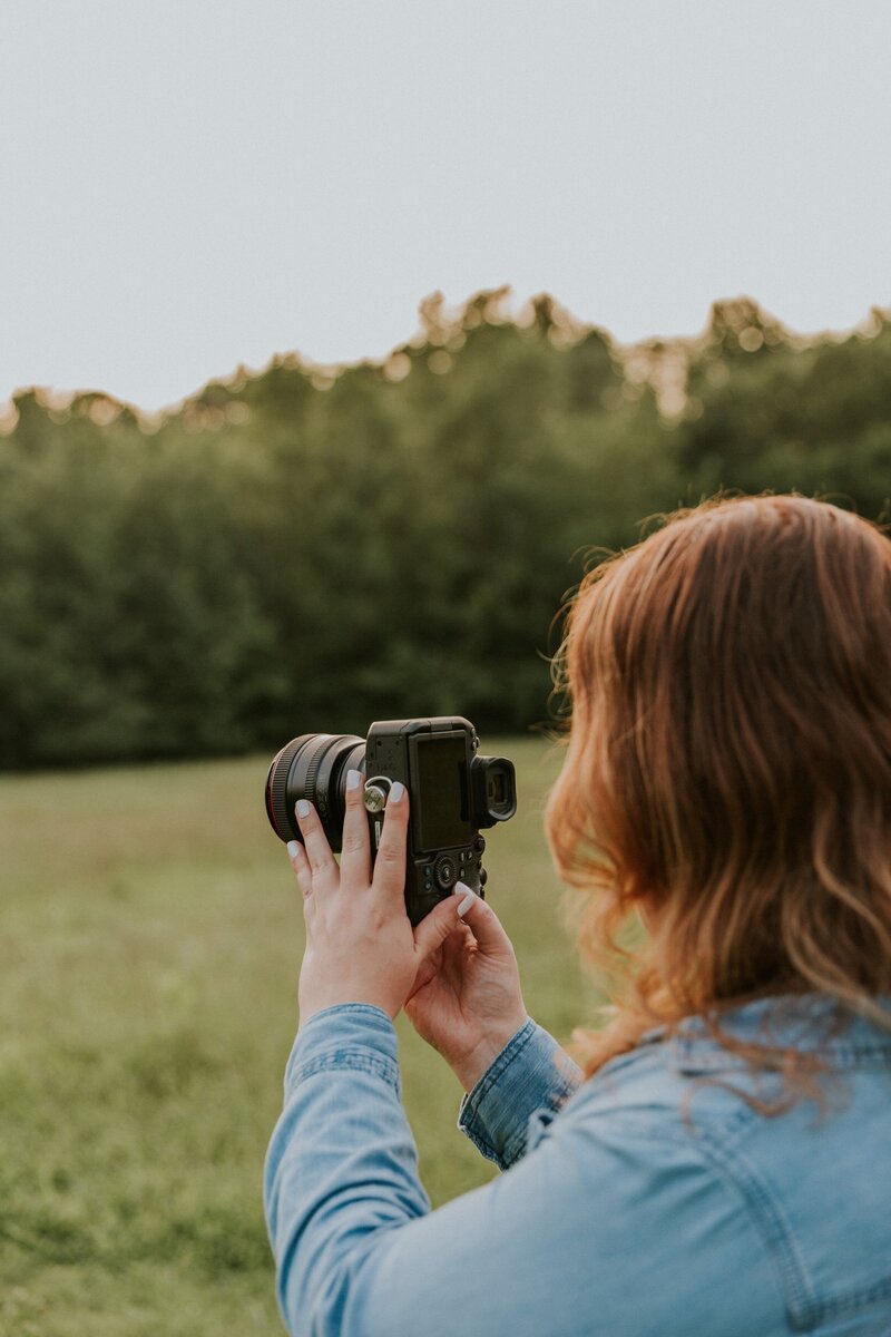 Photographer brand photoshoot poses