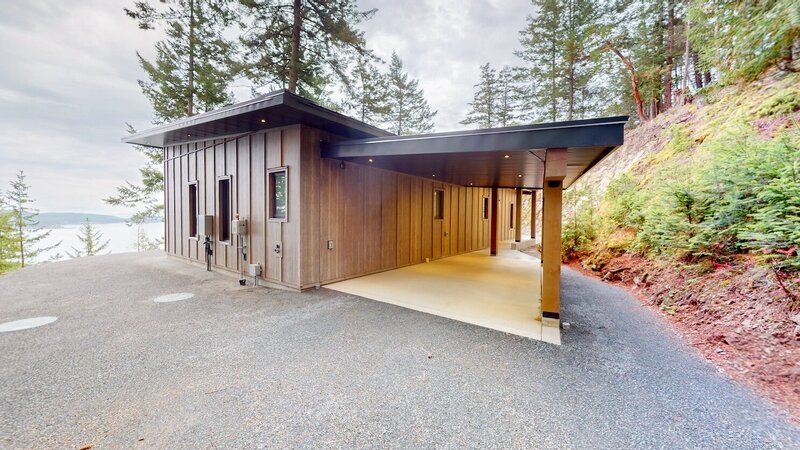 5575-Hoonson-Rd-Pender-Island-08282024_223624