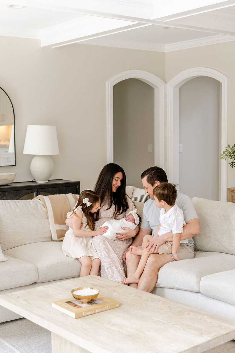 SouthShore-Lifestyle-Newborn-Photographer-Matteo-9