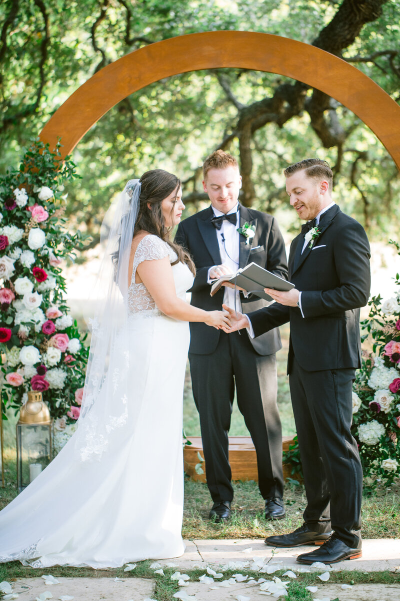 stephanie-aaron-wedding-vineyards-at-chappell-lodge-81